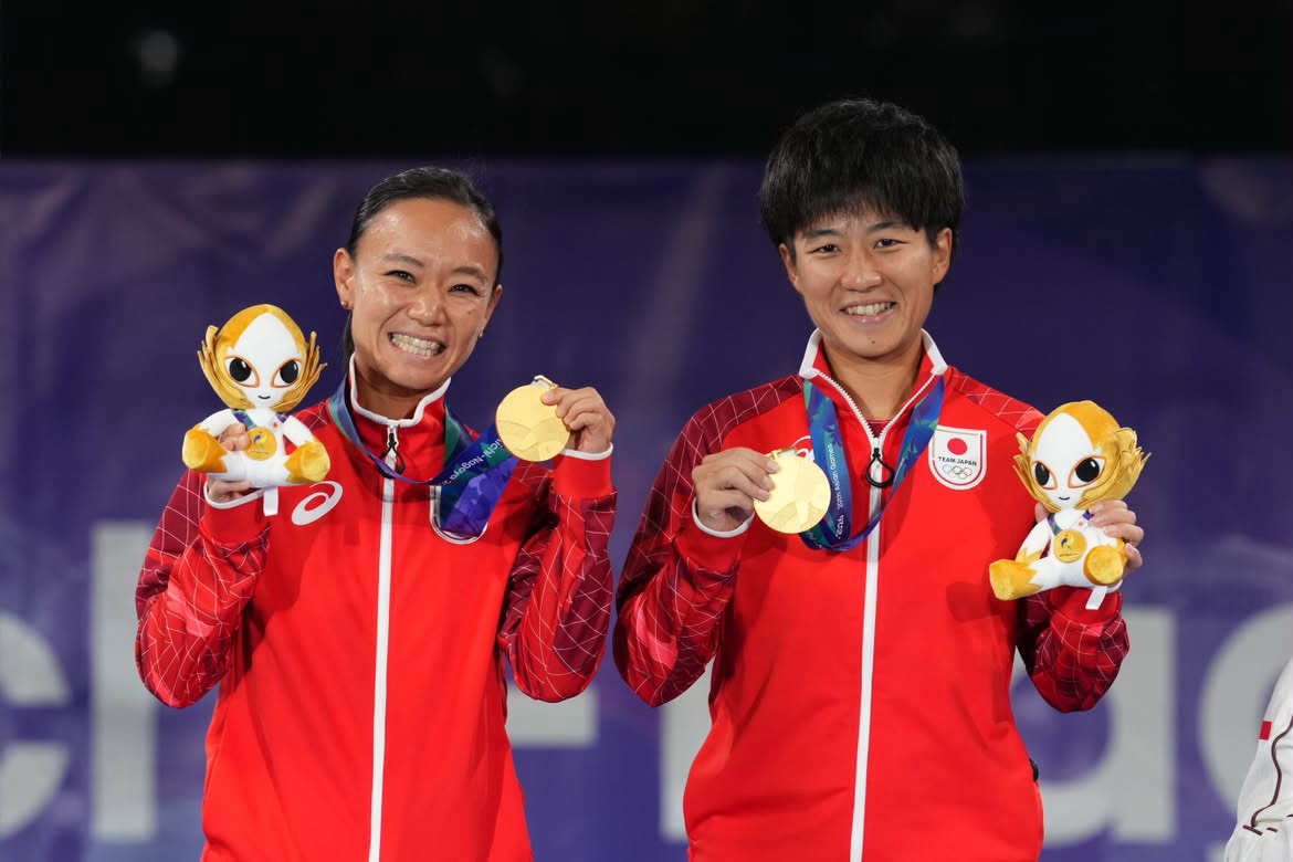 愛知・名古屋アジア競技大会女子ダブルス金メダリスト 徳本佳恵・塚本早紀